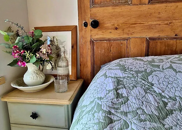 Finest Retreats - Ingleside * 惠特比